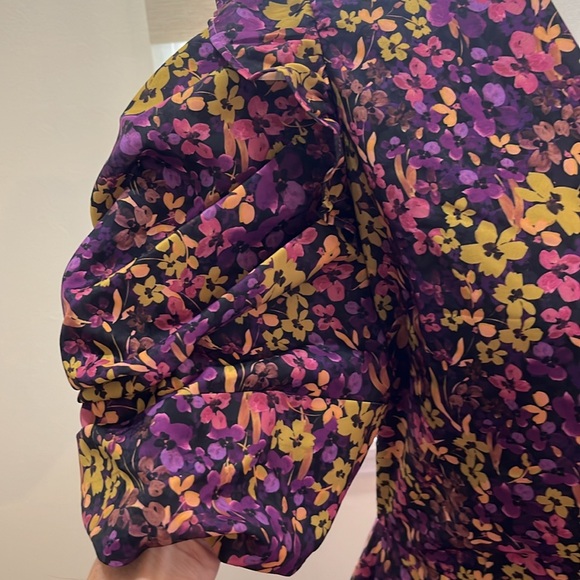 Adelyn Rae dress flowers in rich purple shades. Xl - Picture 2 of 3